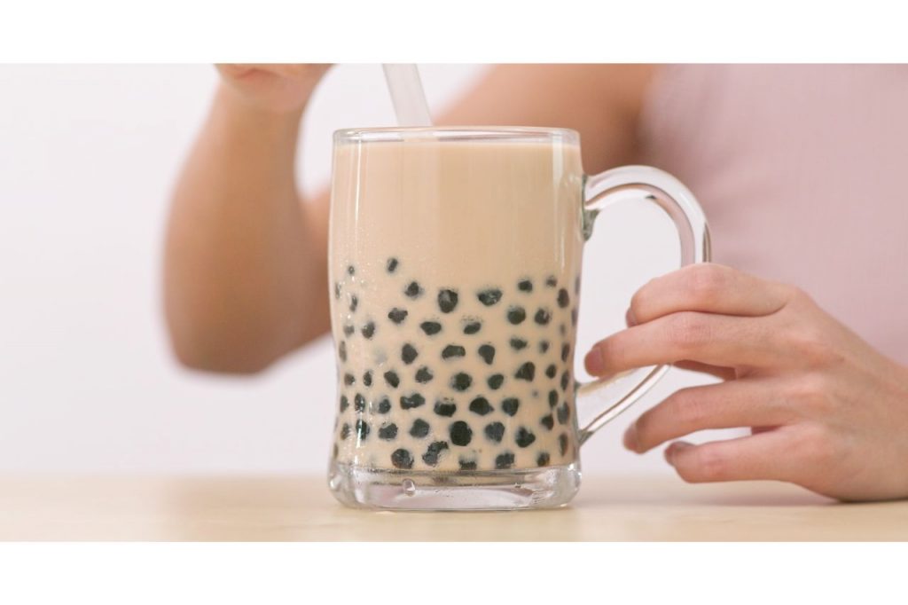 does milk tea have caffeine 