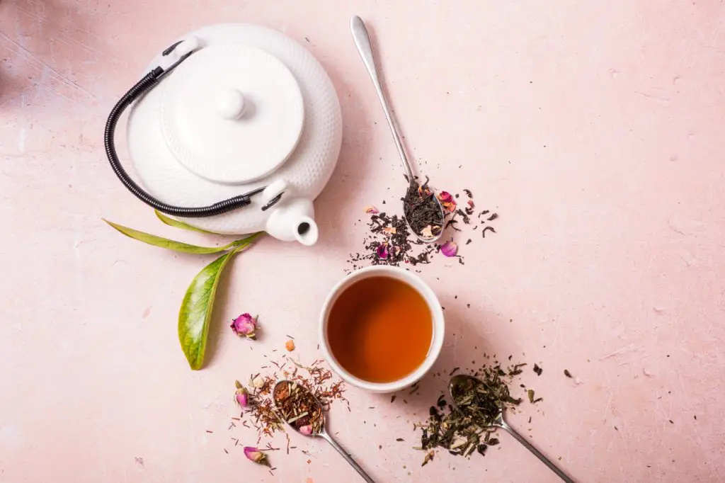 earl grey tea with tea leaves